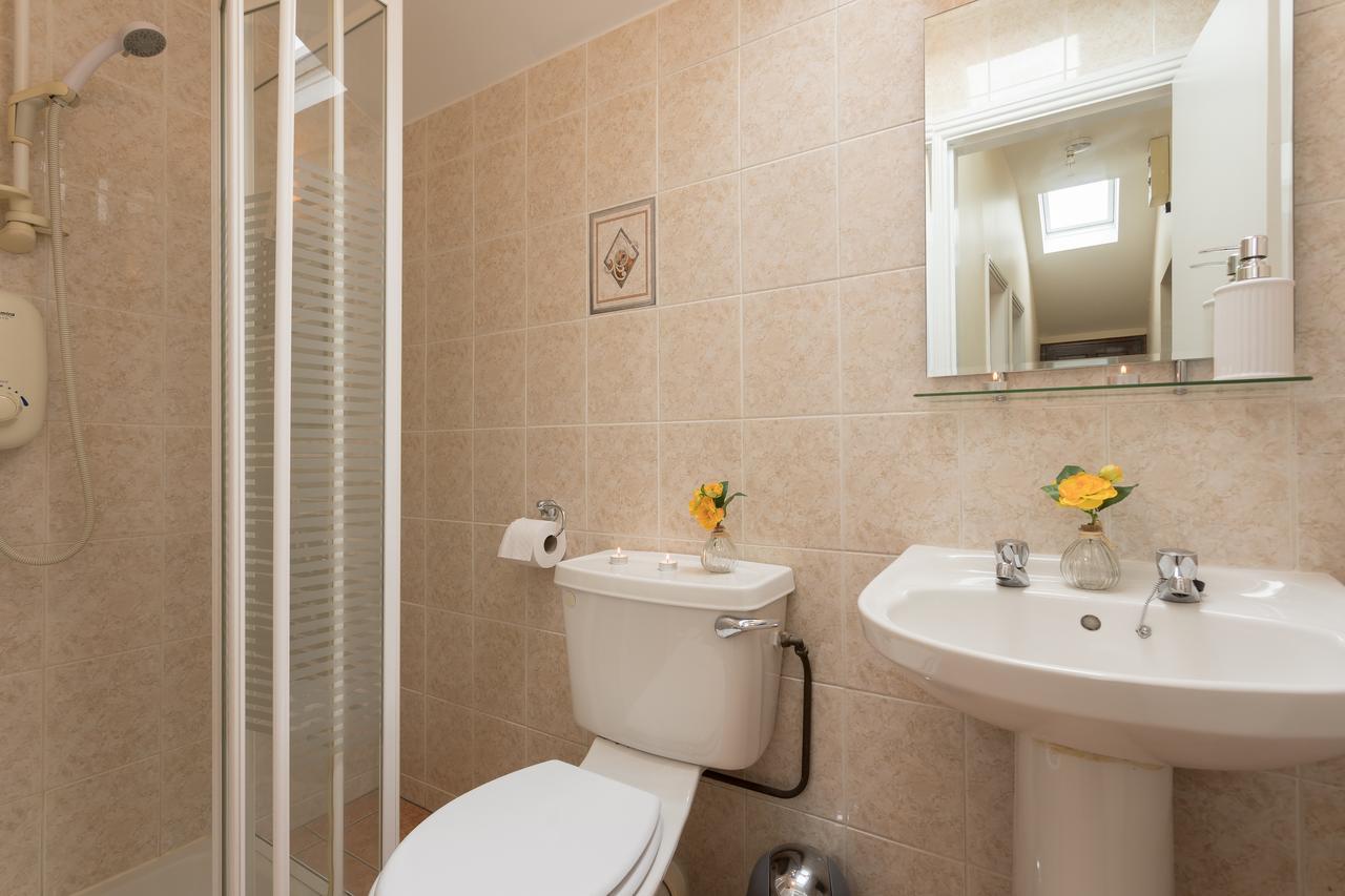 גלוואיי City Center - 3 Minutes Walk To The Town Square מראה חיצוני תמונה
